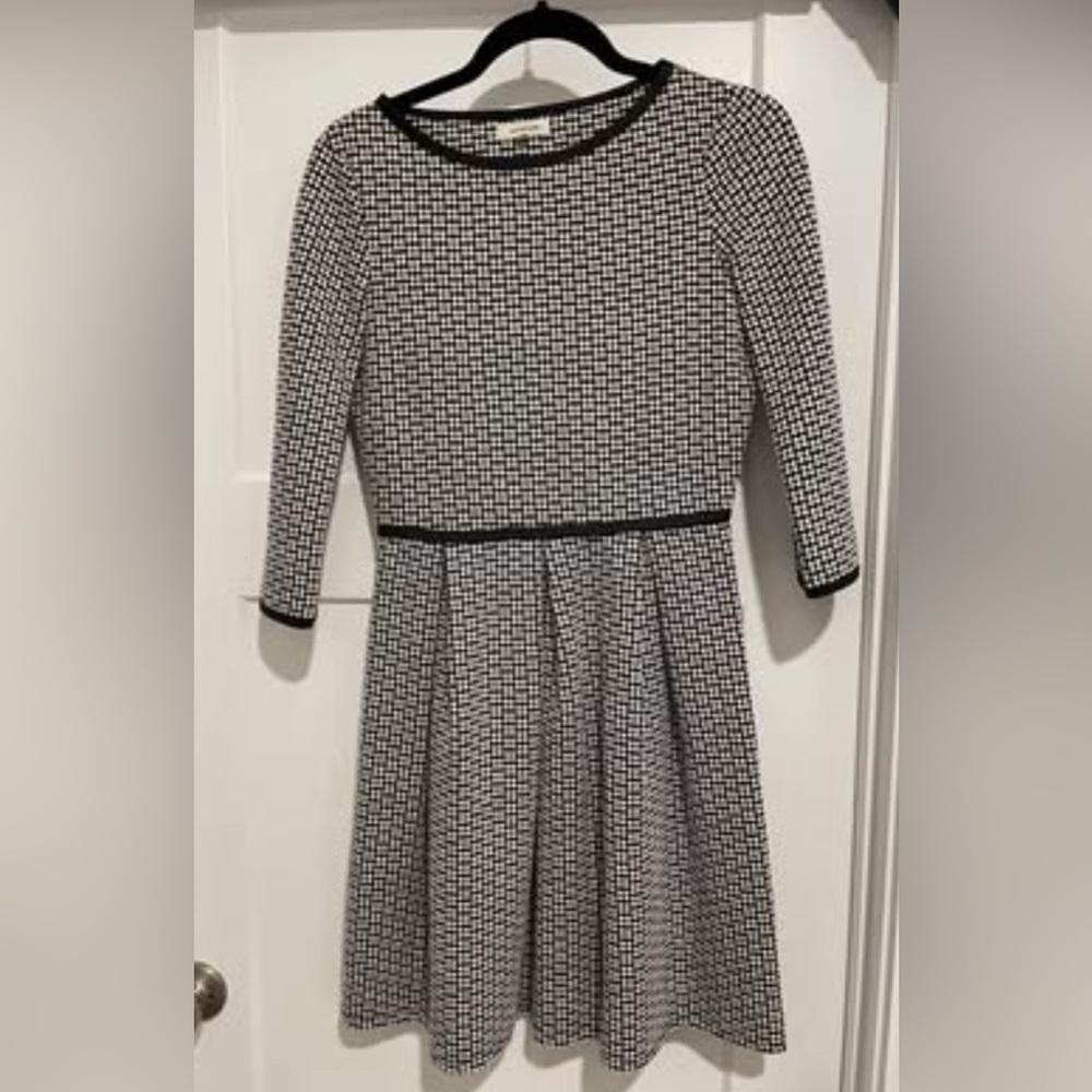 Women’s Max Studio Brand Black and White Dress